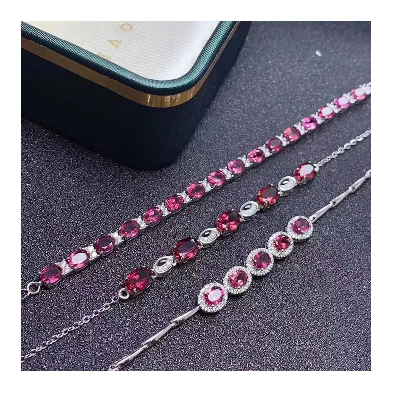 Factory Supply Islamic Mama 2023 Trendy 925 Sterling Silver Oval Cut Natural Garnet Women Bracelet