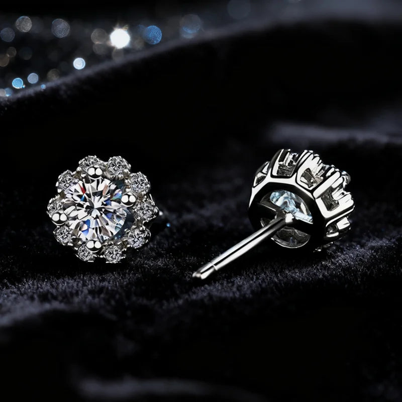 Luxury 925 Sterling Silver Round Brilliant Cut Flower  VVS D Color 1CT Moissanite Stud Earrings for Women Gift