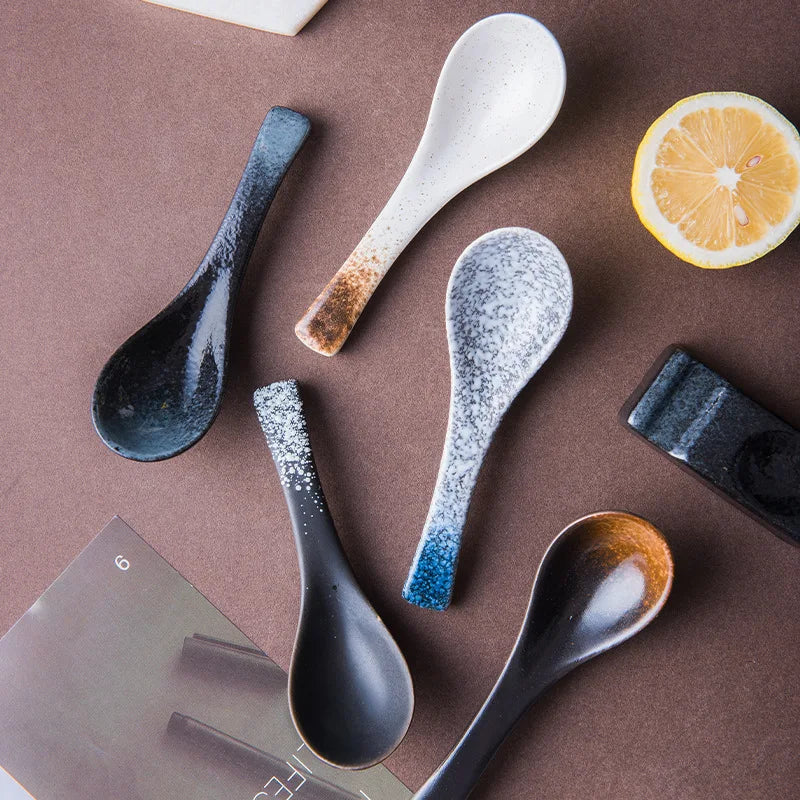 Japanese Retro 6-Piece Ceramic Ramen Soup & Rice Spoon Set Eco-Friendly Plant Pattern Dishes & Plates