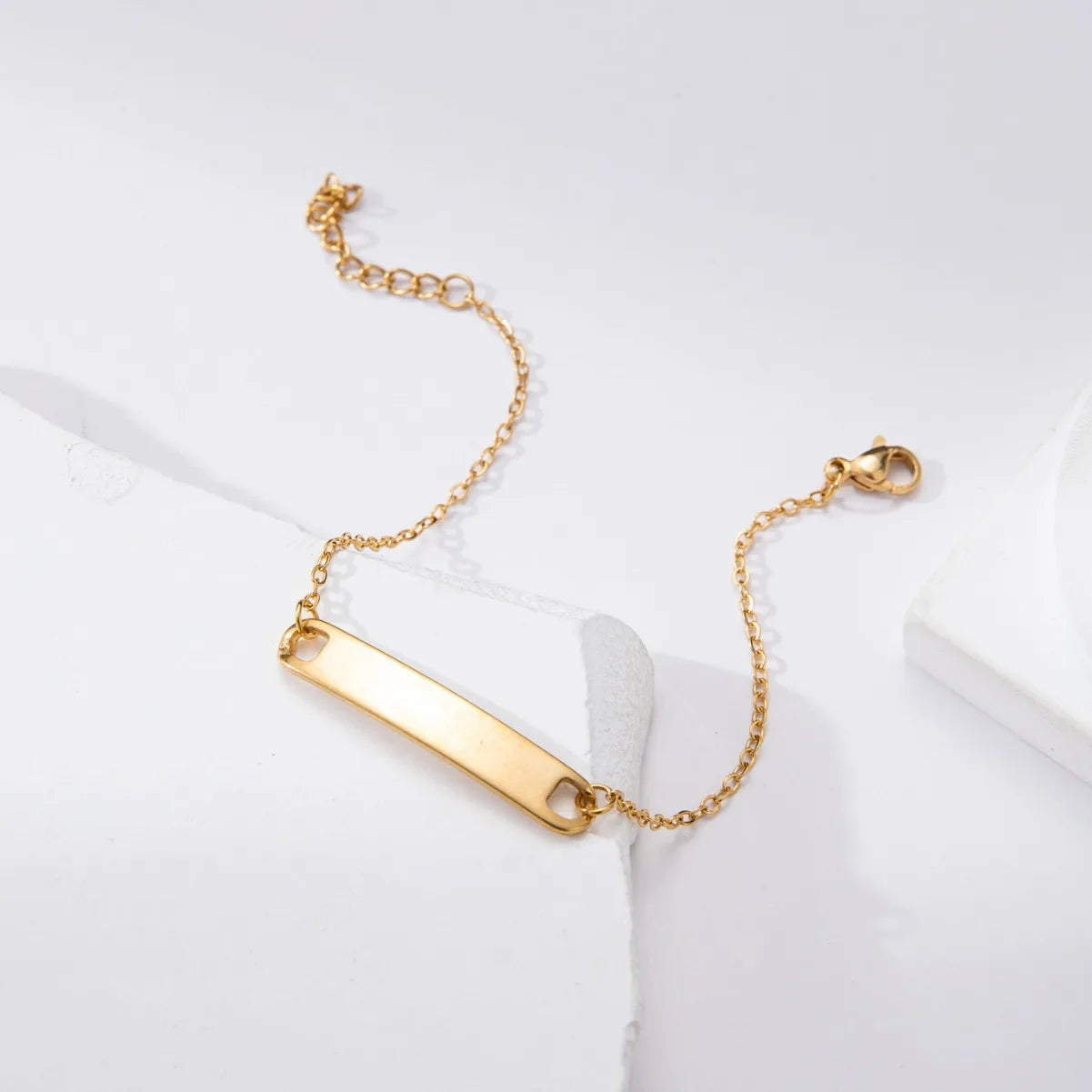 New Fashion Couple Bracelets Custom Engrave Stainless Steel Bracelet 18k Gold Plated Waterproof Bracelet for Women
