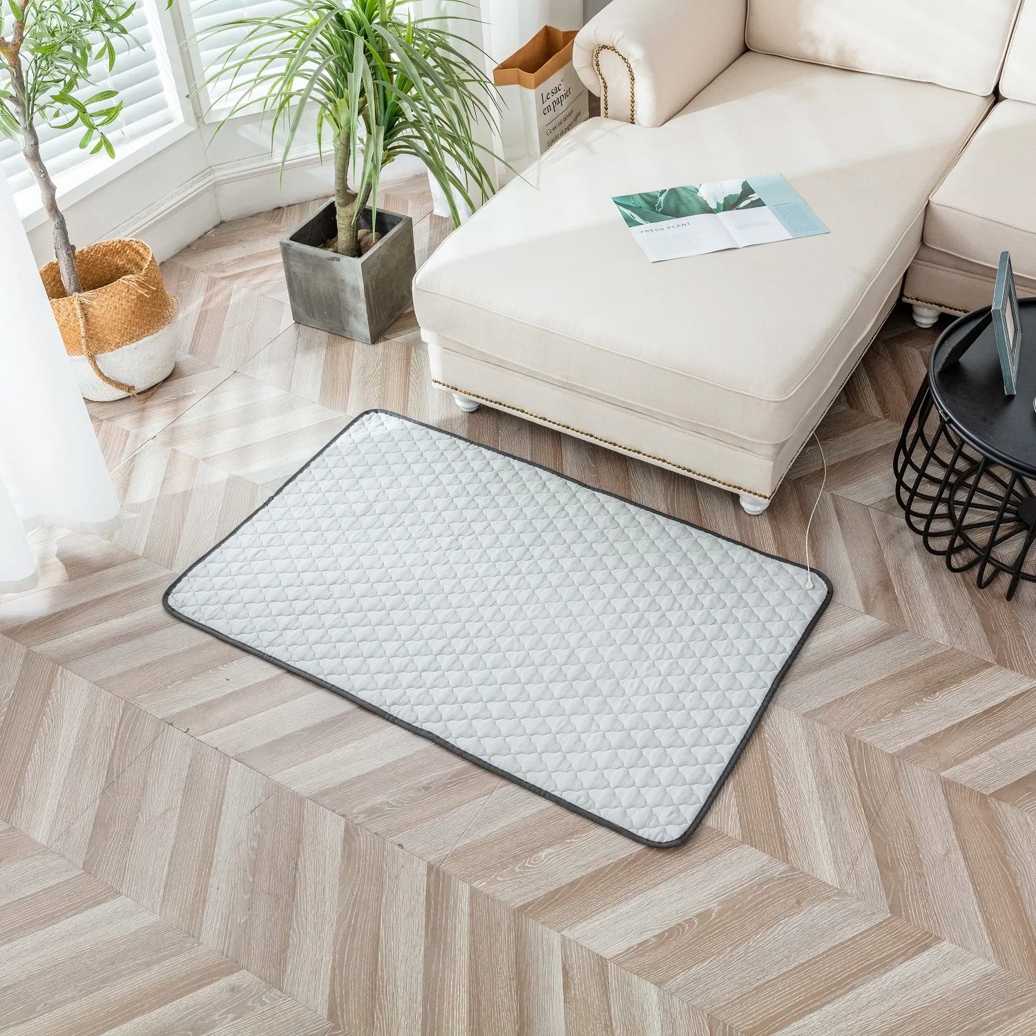 Suede Earthing Quilting Mat Made with Conductive&bamboo Fiber Get Grounded with Silver Fabric Earhing Mat with Grounding Patc