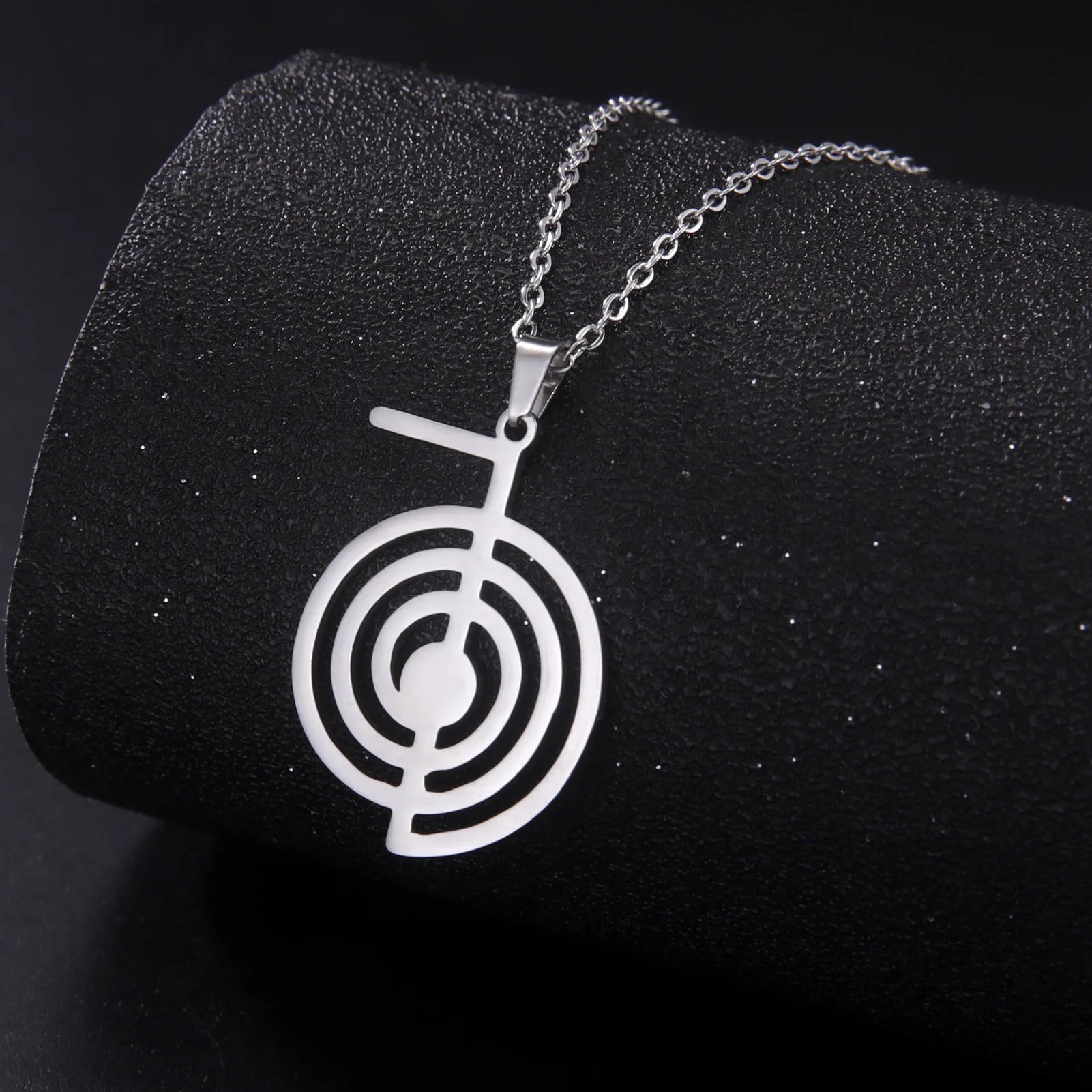 Reiki Cho Ku Rei Necklace for Women Healing Energy Yoga Power Pendant Sacred Geometry Stainless Steel Amulet Jewelry