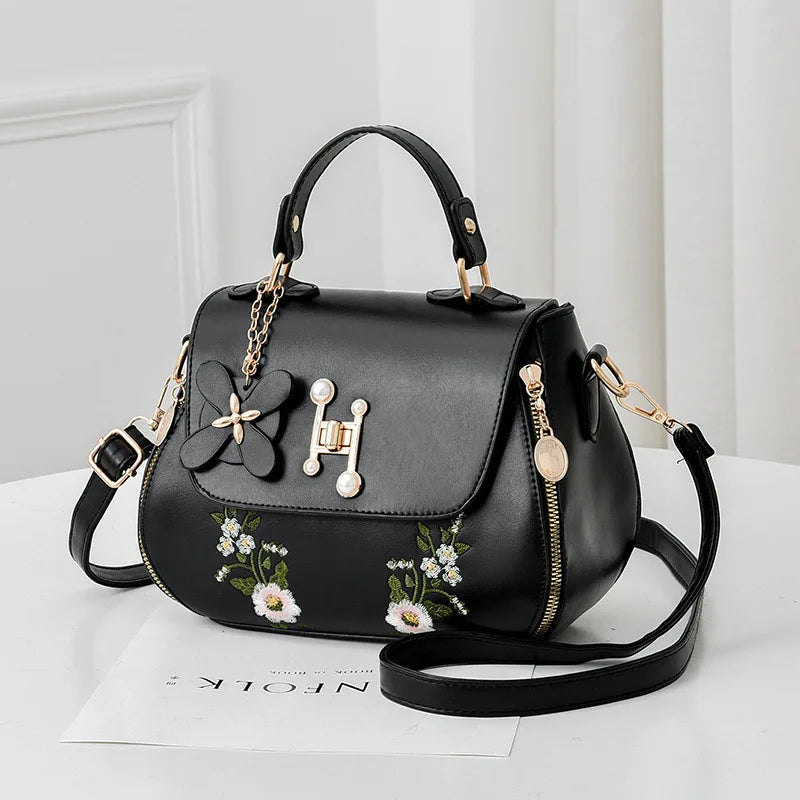 2024 New Stylish Autumn Winter High Quality Vintage Fashion PU Bucket Bag with Embroidery and Chains Single Shoulder Crossbod