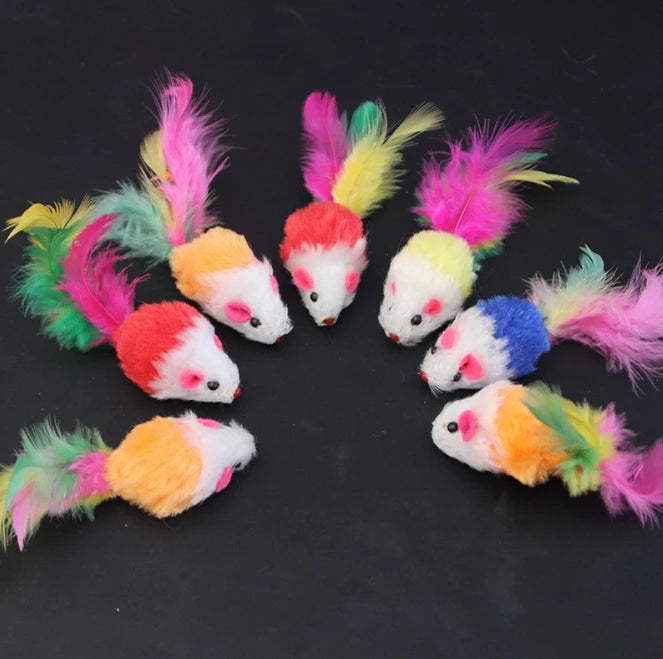 Manufacturer's Interactive Solid Pattern Plush Toy for Cats and Dogs