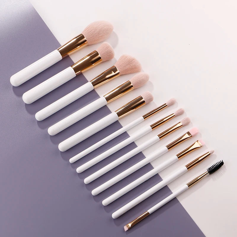 Cute Pink Makeup Brushes 12pcs Vegan Synthetic Hair Foundation Powder Private Label Wholesale Custom Makeup Brush Set
