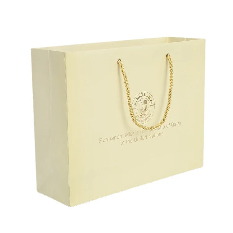 Custom Special Paper Hot Gold Tote Bag Clothing Store Tote Bag Custom logo High-end Paper Bag