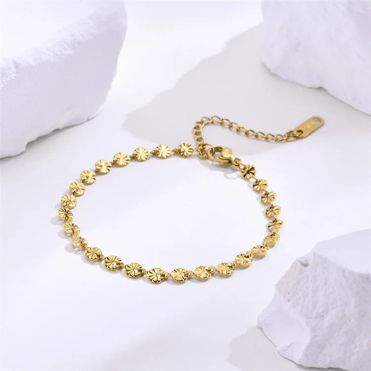 Popular Jewelry Custom logo 18k Gold Plated Stainless Steel Round Charms Link Chain Bracelets