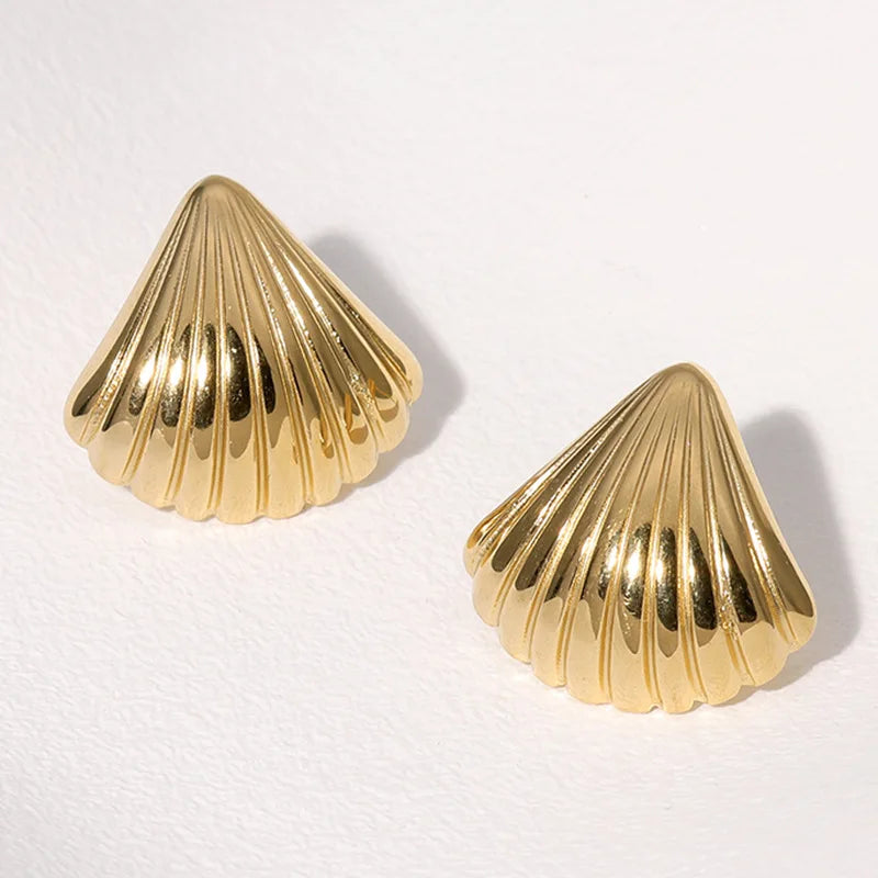 2026 New Fashion Waterproof Stainless Steel Shell Shaped Stud Earrings for Women Daily Jewelry