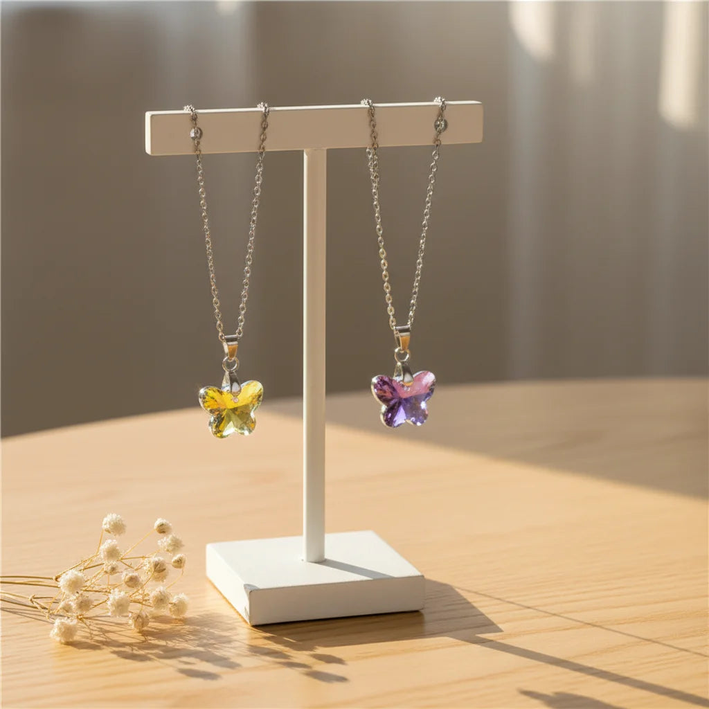 Wholesale Colorful Butterfly Shaped Crystal Necklace for Girl Gift Elegant AB Color Necklace Fashion Pendant Jewelry Accessor