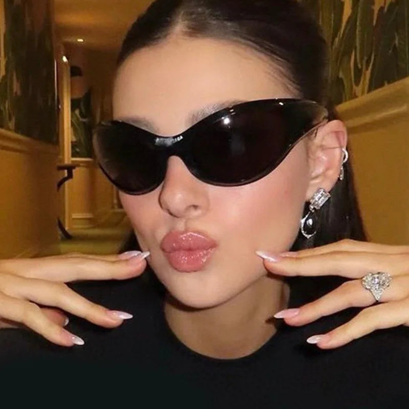 Twooo 0317 Wholesale Riding Glasses Lady Decoration Punk Y2K Women Sunglasses