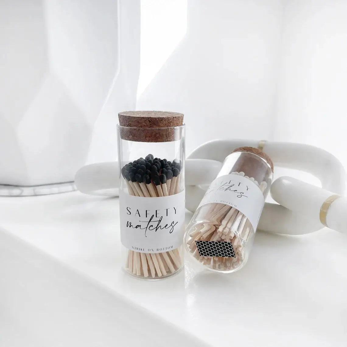 High Value Ignition Tool Glass Bottle Matches for Birthday Aromatherapy Candle Gift With Hand Gift Matchsticks