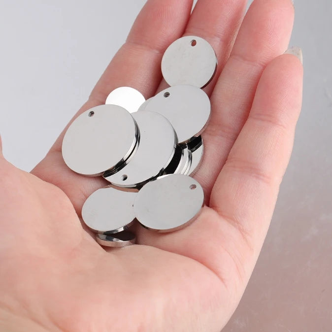 Vintage Stainless Steel Round Disc Pendant Laser Engraved Custom Logo Tags Unisex Charm