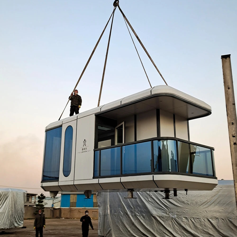 Luban Prefab Luxury Villa Modern Extendable Container House Space Capsule Modular Homes with Bedrooms for Hotel Office Shop U