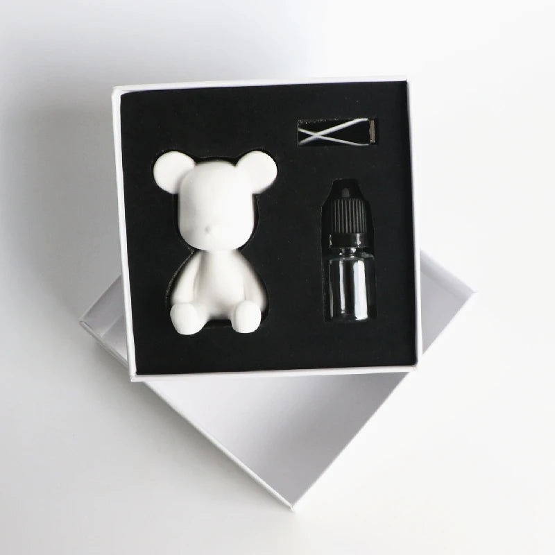 Handmade Porcelain Fragrance Essential Oil Diffuser Cute Bear Shaped Scented Ceramic Aroma Plaster Car Vent Clip Air Freshene