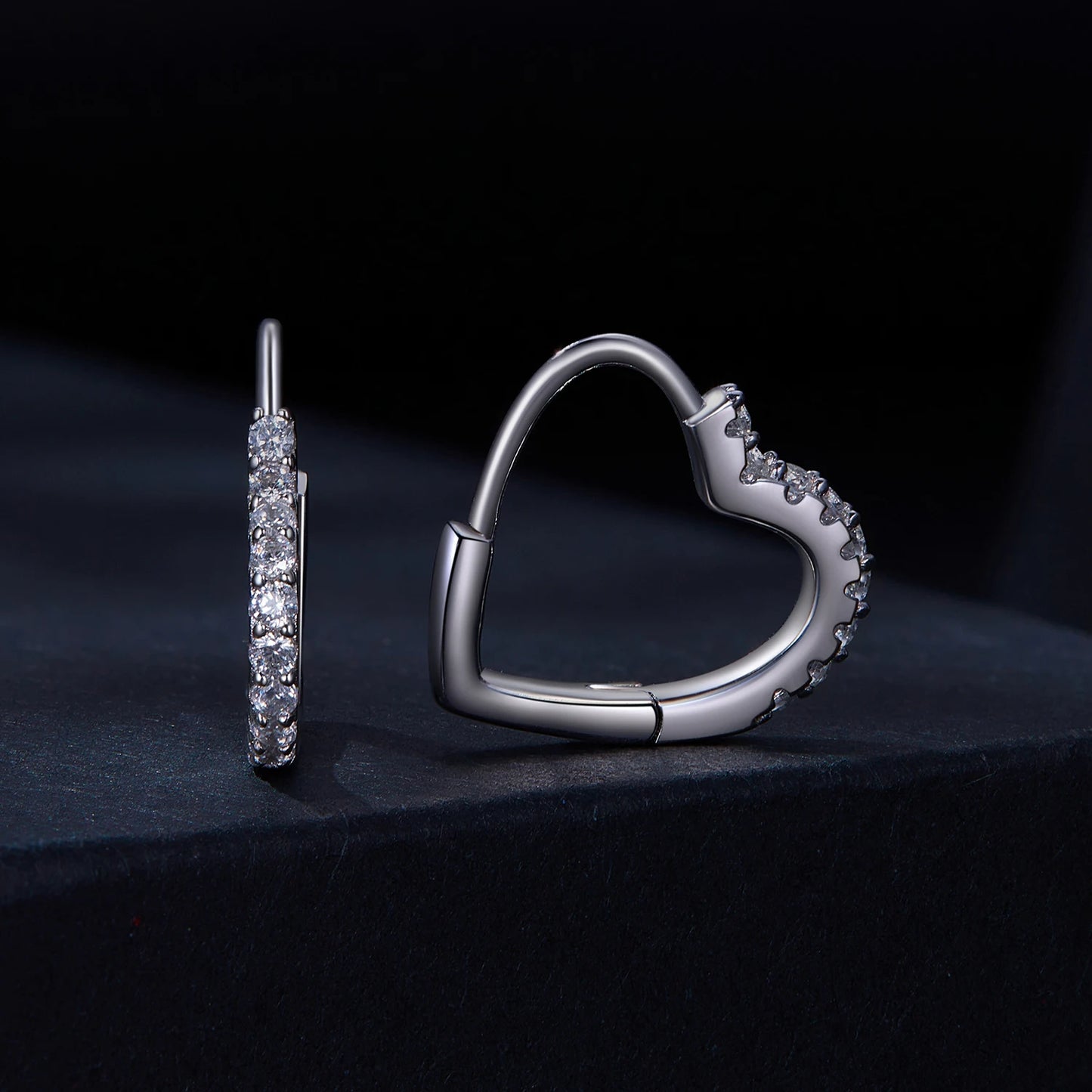 Factory Wholesale Heart-shaped Moissanite Earrings Female European and American Trend 925 Sterling Silver Moissanite Earrings