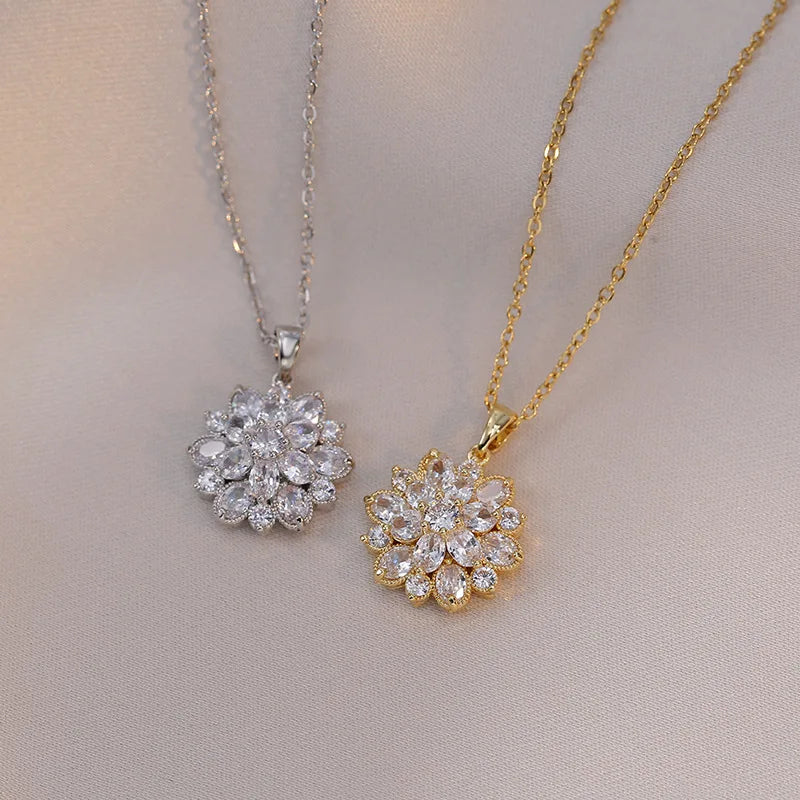 Rhinestone Stainless Steel Women Jewelry Zircon  Fashion Pendant Gold Plated Bling Flower Necklace