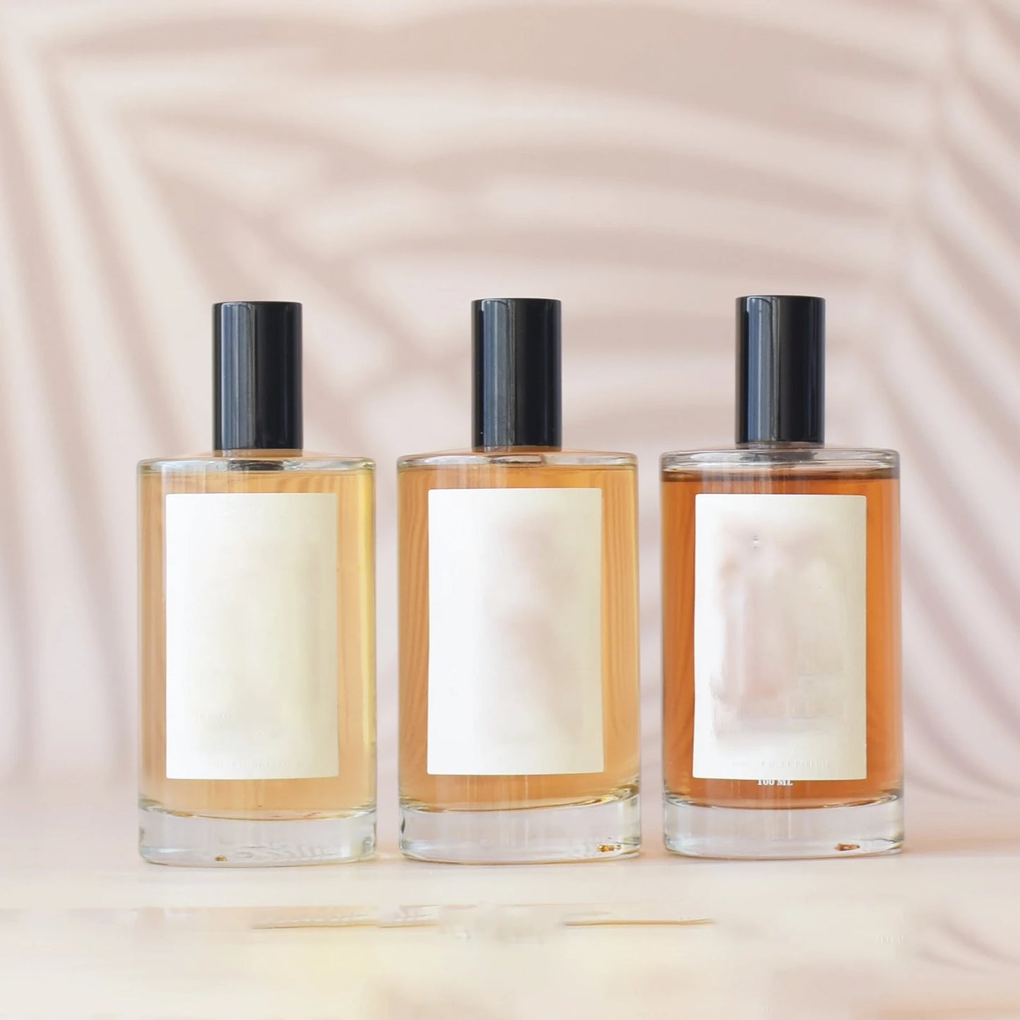 Wholesale Recyclable Unisex Dubai Perfume Bottle Luxury Fine Mist Perfume Glass Spray Bottle 100ml Perfume Bottles With Cover
