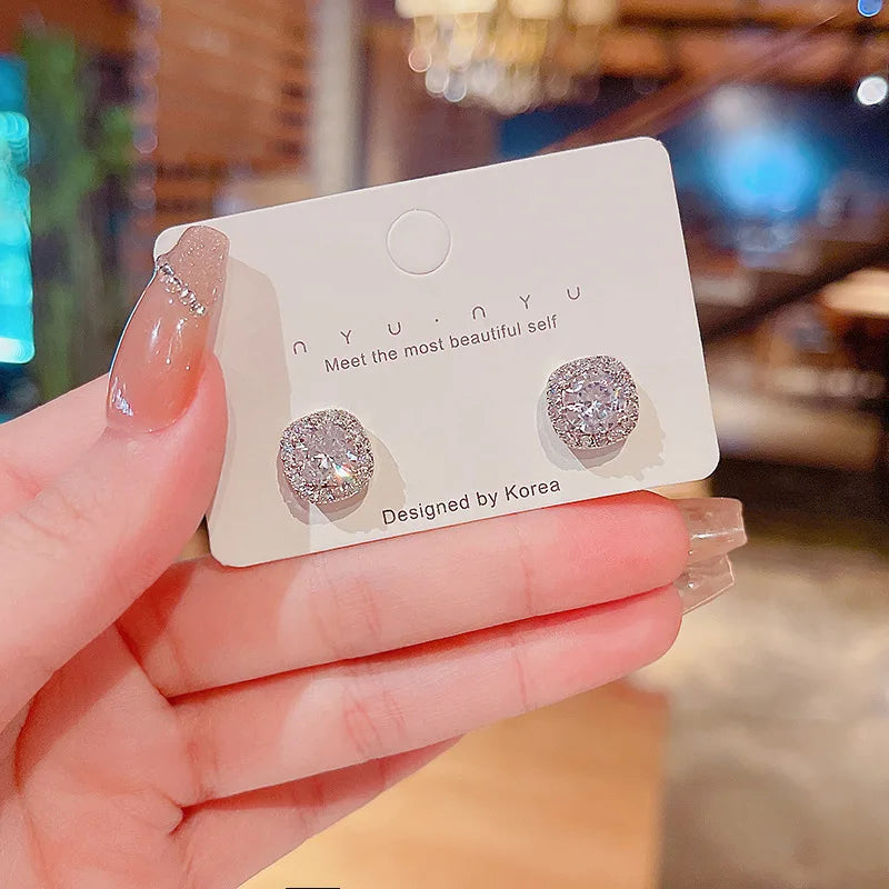 Light Luxury 925 Silver Needle Silver Plated Shining Square Diamond Pave Zircon Stud Earrings for Women