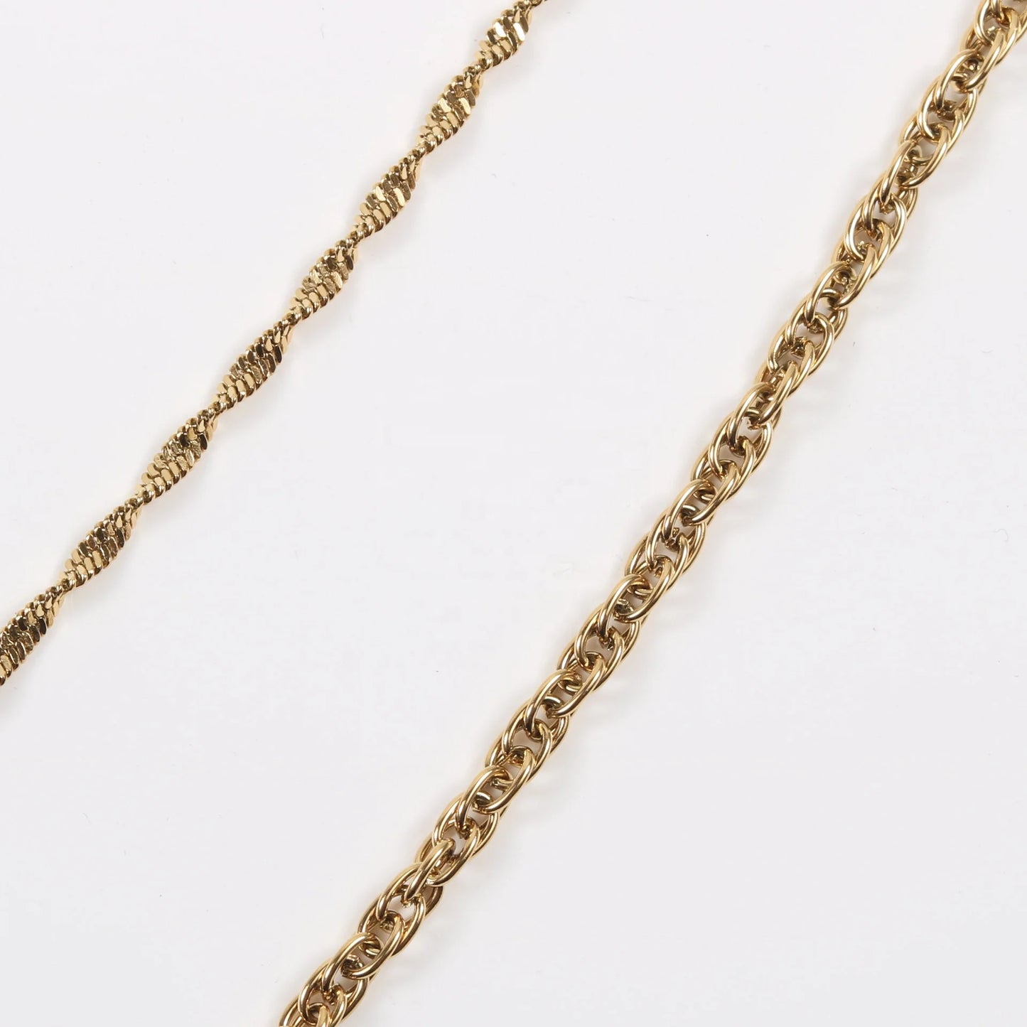 Ins Style Elegant Lady Classic 18K PVD Plated Stainless Steel Singapore Wave Chain Link Chain Bracelet