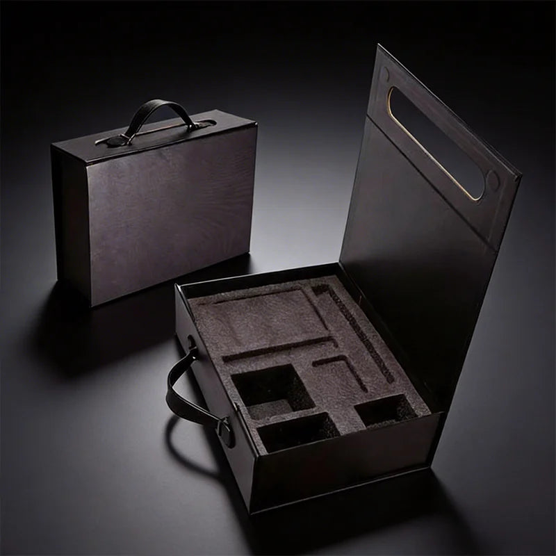 Custom Hot Stamping logo Luxury Cardboard Paper   Magnetic Folding Limited Souvenirs Packaging Gift Handle Paper Box With EVA