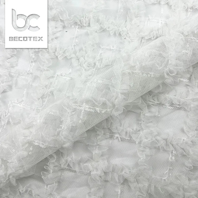 2026 White Sequins Lace Fabric 3d Embroidery Tulle Bridal Lace Dress Fabric for Show in Dubai for Dress
