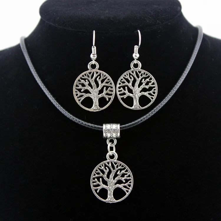 Fashion Silver Plated Lucky Tree Necklace Earrings Women Round Hollow Tree of Life Pendant Necklace Earrings Set for Mother
