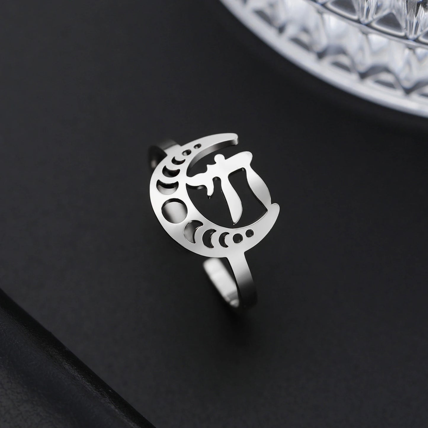 Jewish Chai Ring Hebrew Letter Life Symbol Moon Stainless Steel Judaic Hanukkah Classic Rings for Women Men Jewelry Gift Wedd