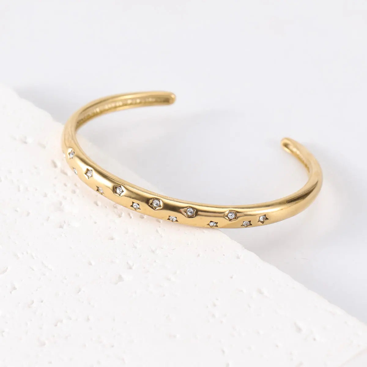 Delicate Inlaid Cubic Zirconia Stainless Steel Star Metal Cuff Open Bracelet Bangle 18K  Gold Plated Zircon Cuff Bracelet