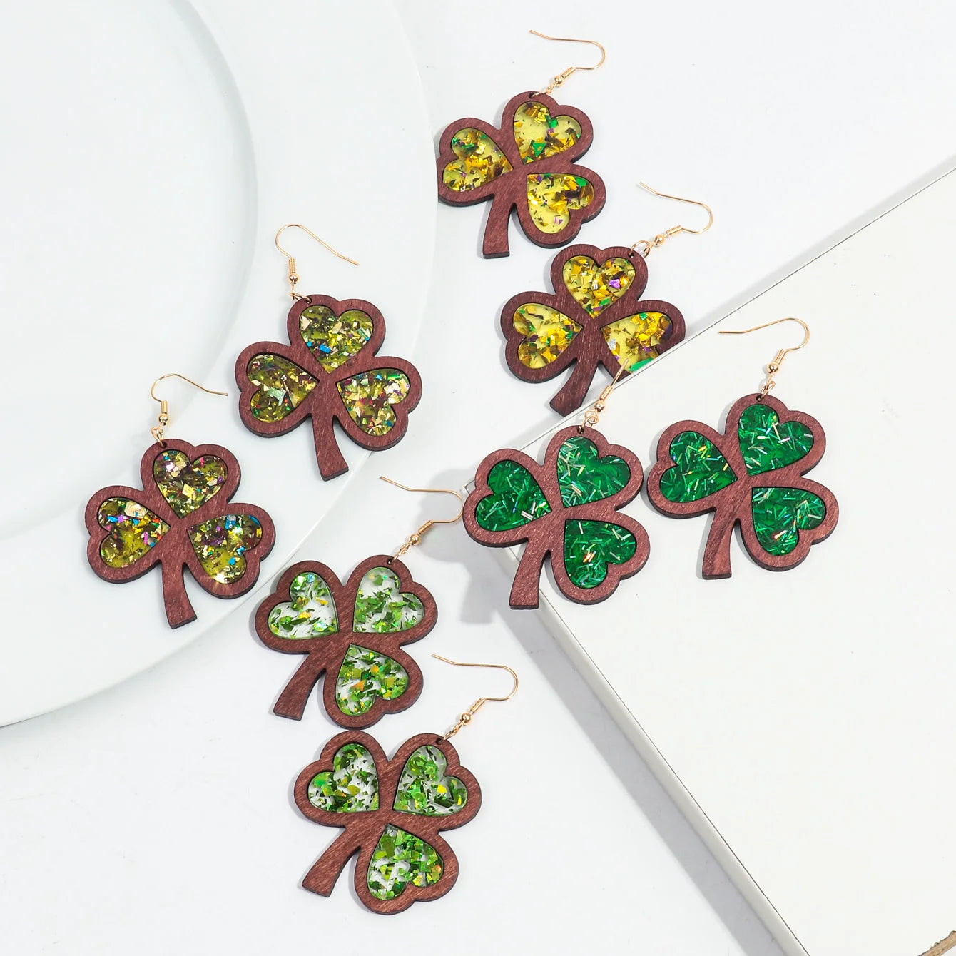 Designer New Irregular Heart Sequin Gold Foil Creative Carnival Wood Clover St Patrick's Day Drop Earrings Jewelry Women