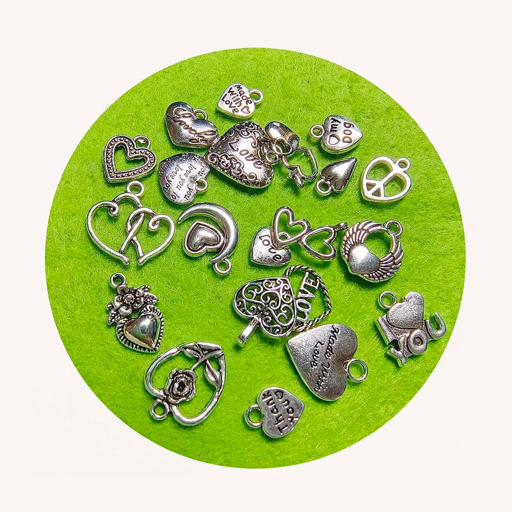 100Pcs Vintage Mixed Metal Love Heart Charms Valentine Beads DIY Bracelet Pendant Necklace Earring Jewelry Making Findings