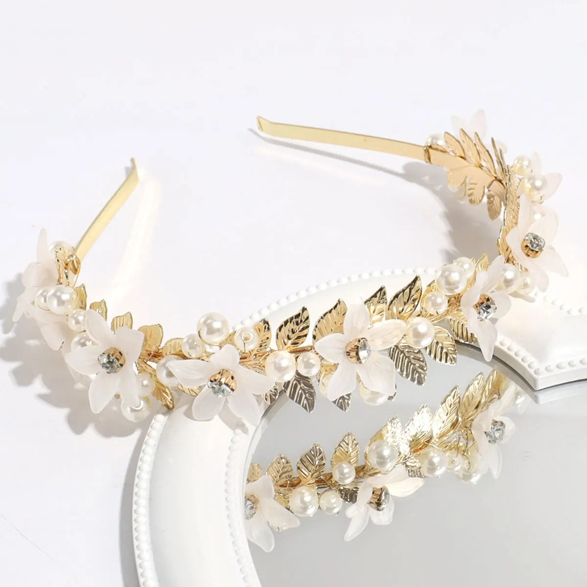 New Arrival Spring Vine Leaf Design Headband Rhinestone Pearl Decoration Hairband Sweet Flower Girl Slender Hair Hoop