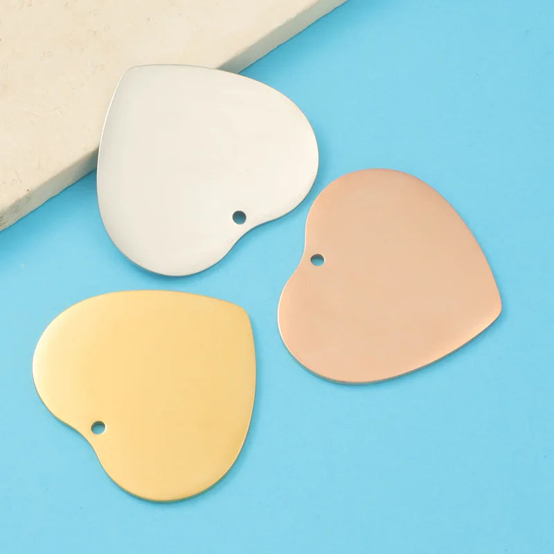 Factory Customization Personalized Mirror Polished Stainless Steel Hollow Pet Blank Label Heart Pendant Jewelry Wholesale