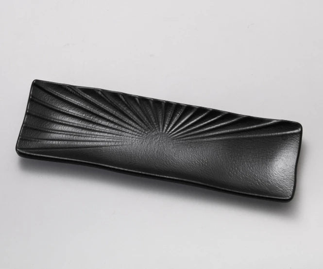 Durable Light Weight Black White Color 100% Melamine Rectangle Restaurant Plate for Sushi BBQ Seafood