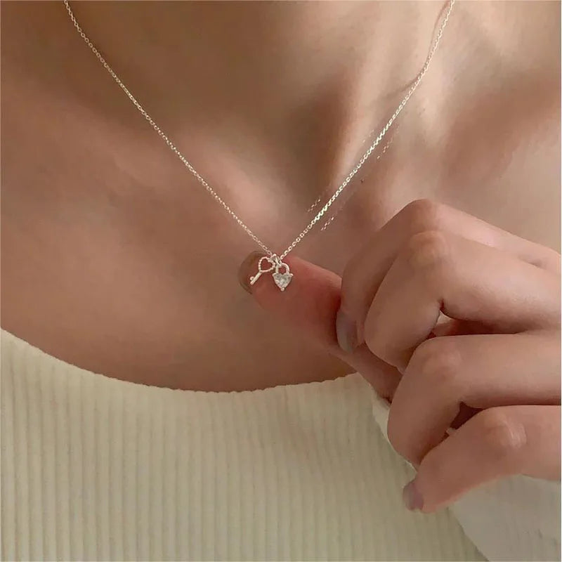 925 Sterling Silver CZ Zircon Heart and Key Shape Pendant Necklace for Women Wedding Party Jewelry