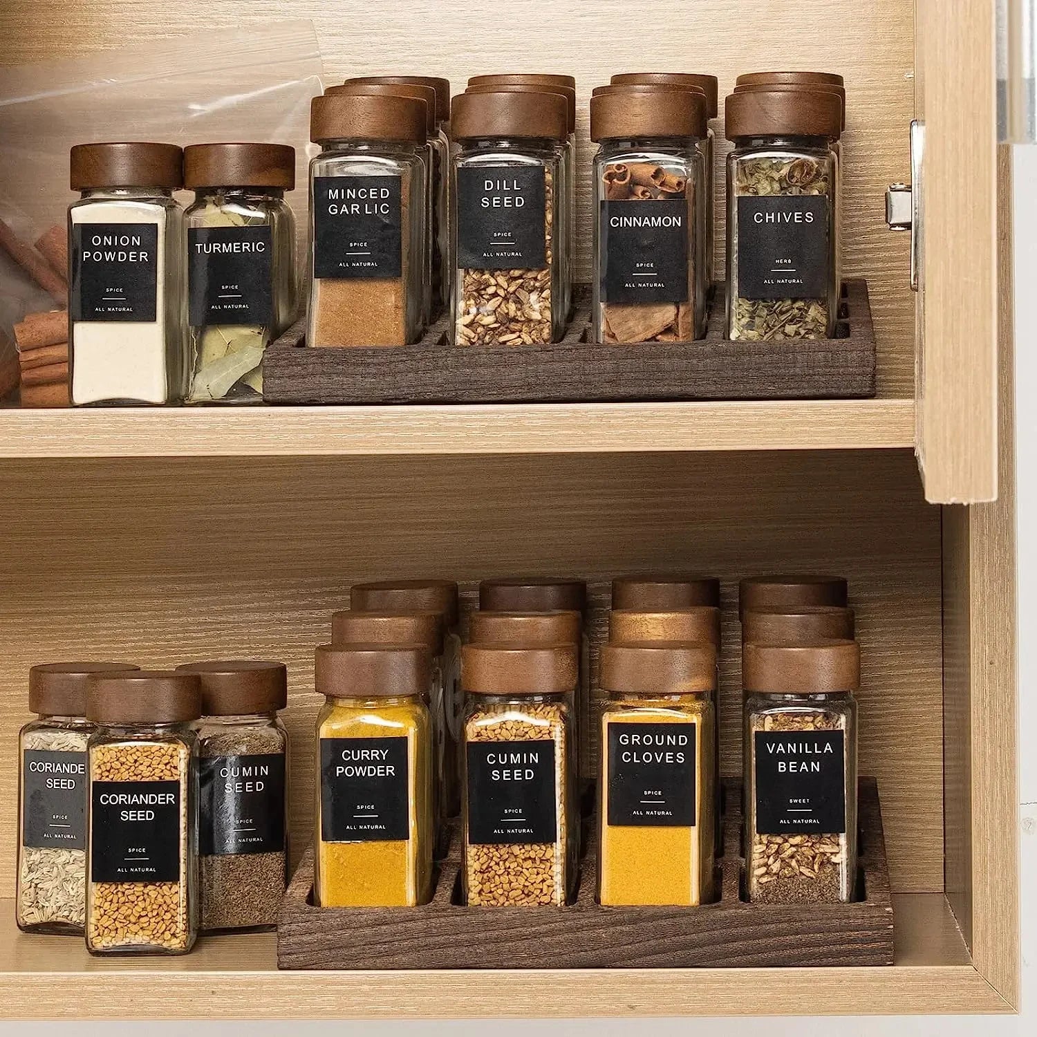 Wholesale Luxury 4oz  Glass Spice Jars With Labels Empty Square Spice Bottles With Acacia Wood Lid & Shaker Lids
