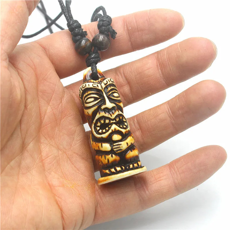 Wholesale Resin Carved Tiki Totem Amulet Necklace Retro New Zealand Maori Tiki Man Statue Pendant Necklace for Women Men