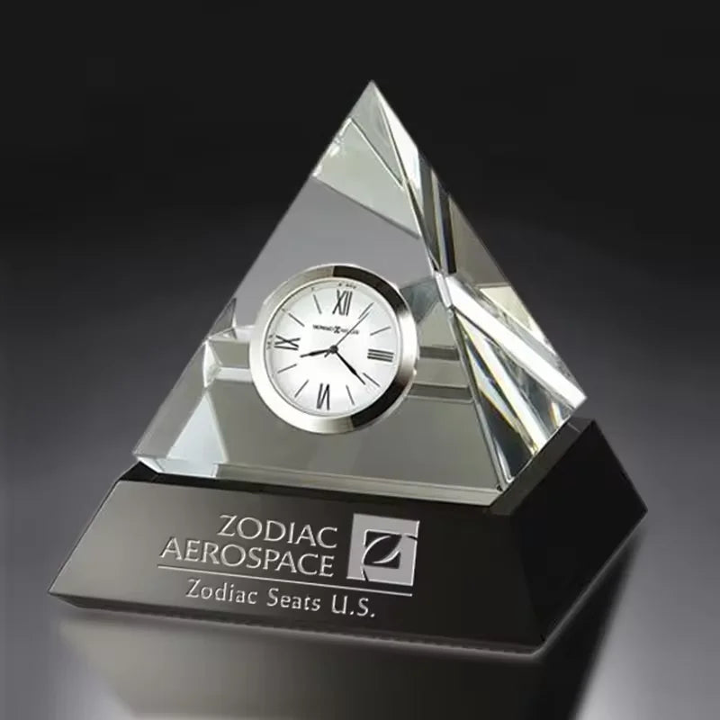 Cheap Wholesale Crystal Pyramid Custom 3d Laser Clear Quartz Crystal Glass Pyramid Shaped Crystal Paperweight Clock