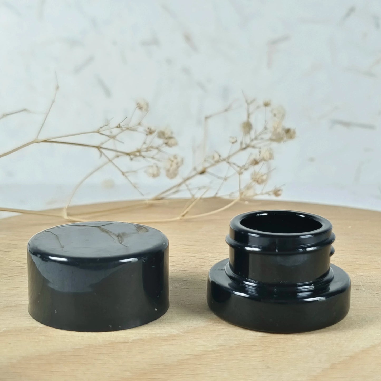 Custom Printing 3ml Round Black Concentrate Oil Jar Small Concentrate Childproof Glass Jar With Lid Packaging