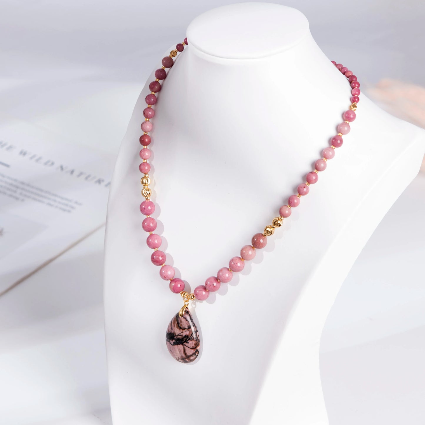 Natural Stone Necklace Chinese Rhdonite Bead Gold Plated Stainless Steel Bead Tear Drop Shape Pendant Necklace for Women