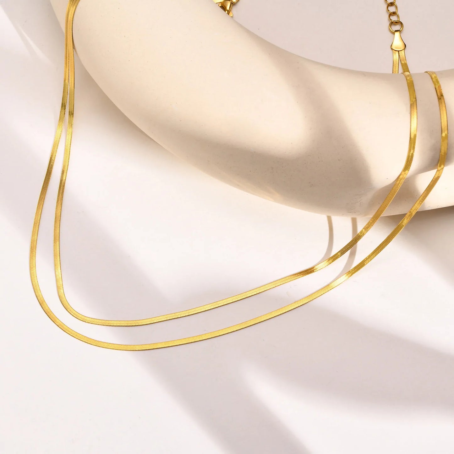 Wholesale 18K Gold Plated Double Layer 2mm Thin Herringbone Chain Necklace Trendy Stainless Steel Snake Chain for Weddings