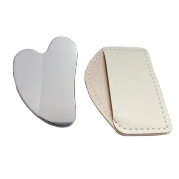 2024High Quality Mini  Stainless Steel Heart-Shaped Cosmetic Spatula Cheap Liquid Foundation Scraper With Leather Case  Home 