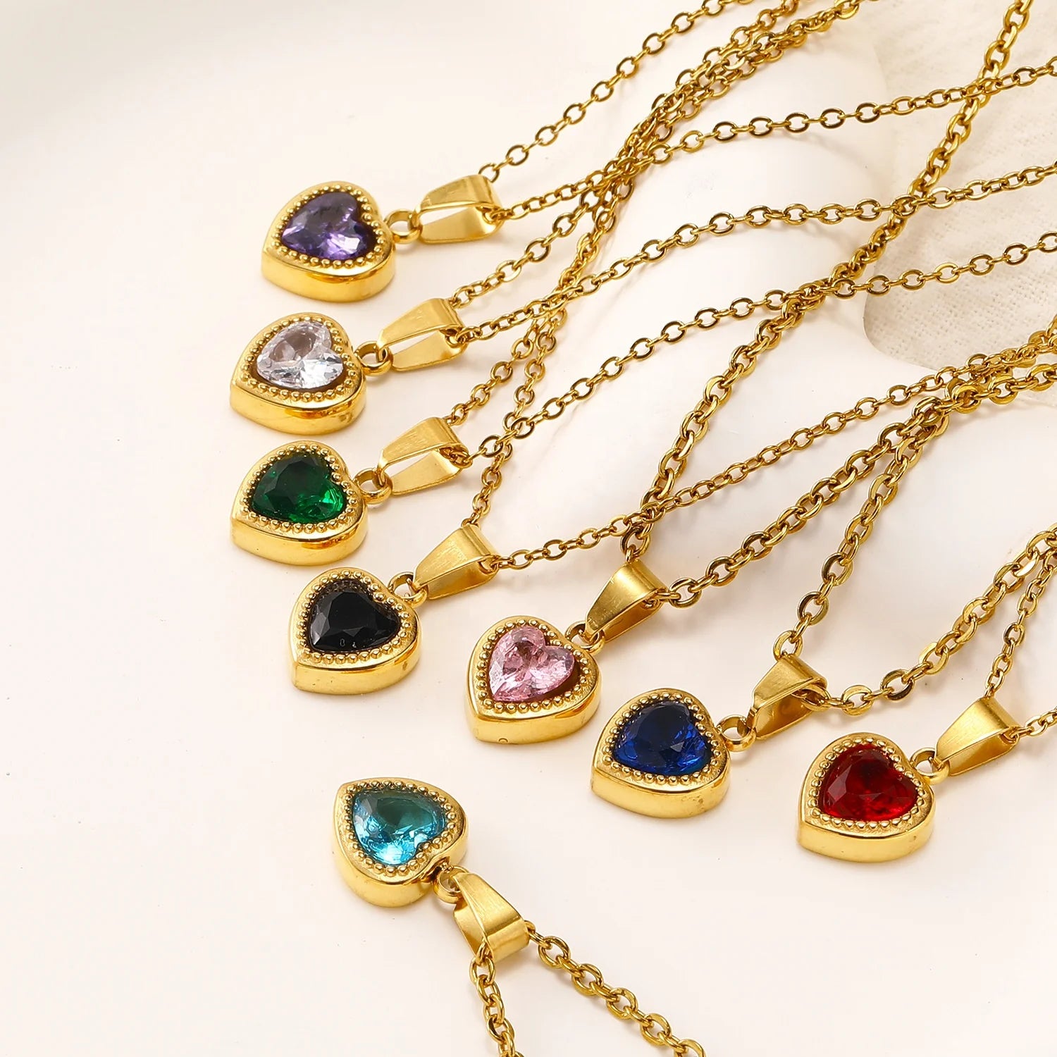 Tarnish Free 18k Gold Stainless Steel Cubic Zircon Stone Heart Pendants Necklaces