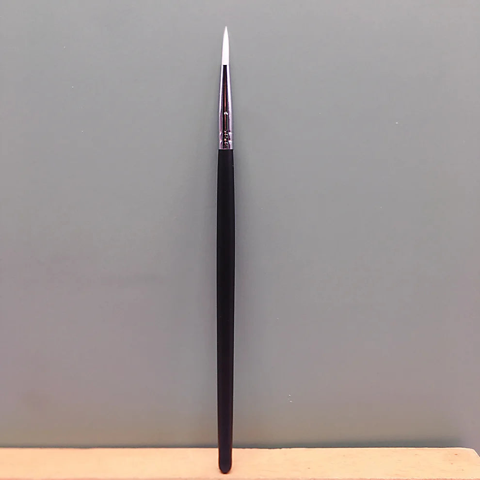 Fine Point Liner Brush Corner Eyeliner Brush Precision Eye Makeup Tools Synthetic Bristles Wooden Handle