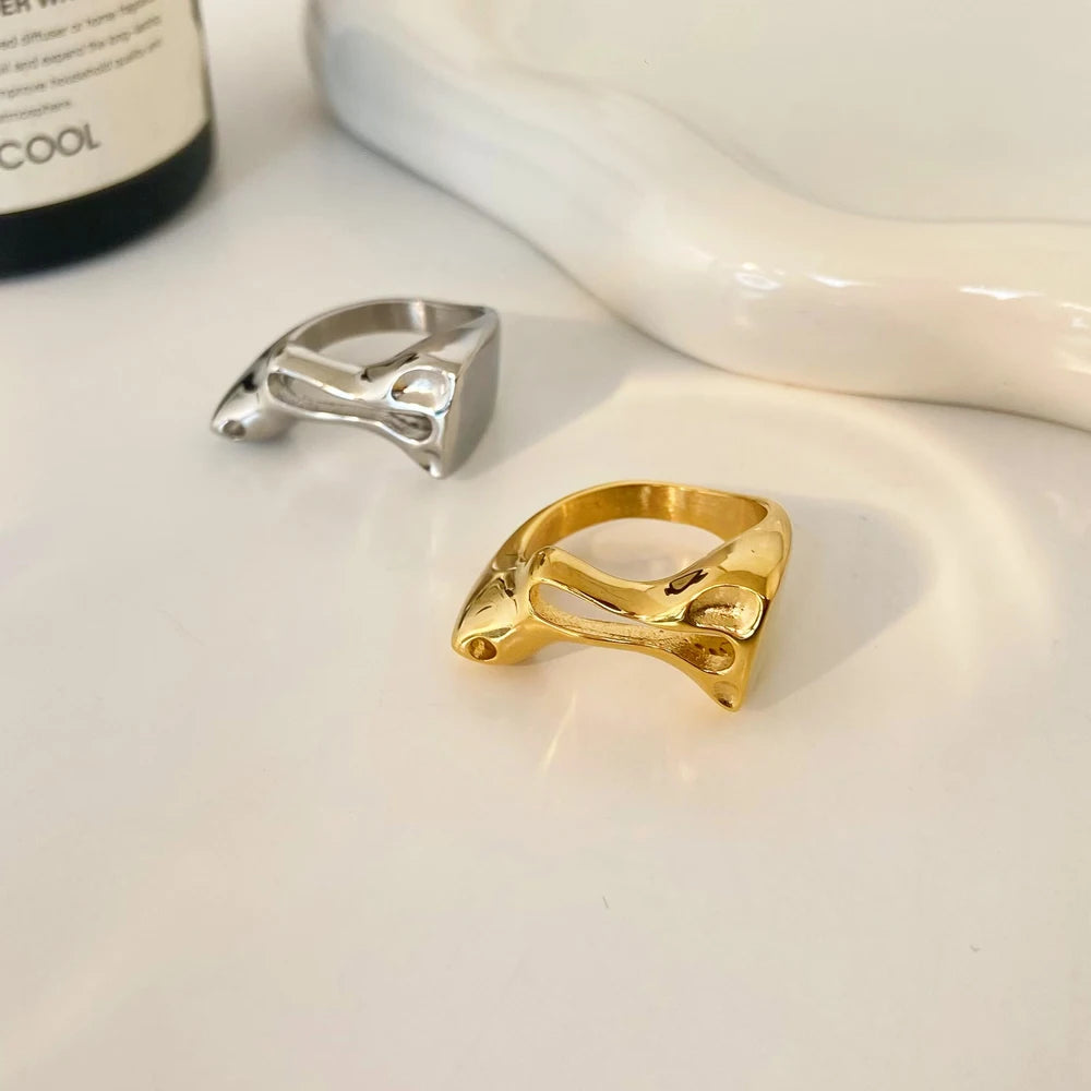 Geometrically Irregular Shaped Hollow Finger Ring  Stainless Steel Gold-plated 18k Ring Waterproof