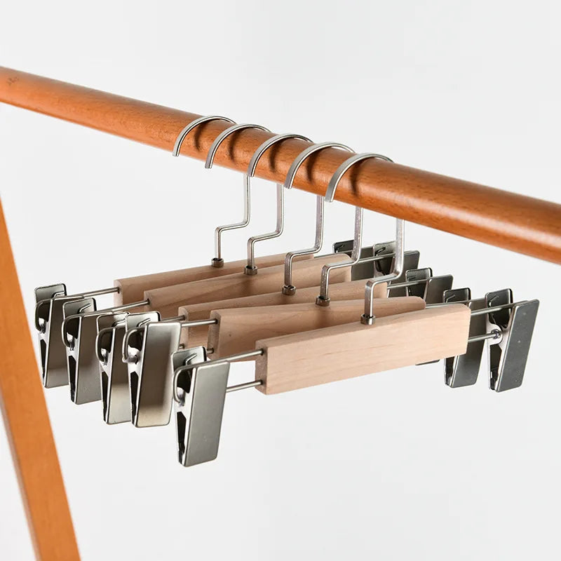 Clothes Store Printing LOGO Environmentally Friendly Wood Garment Hangers with Pant Clips