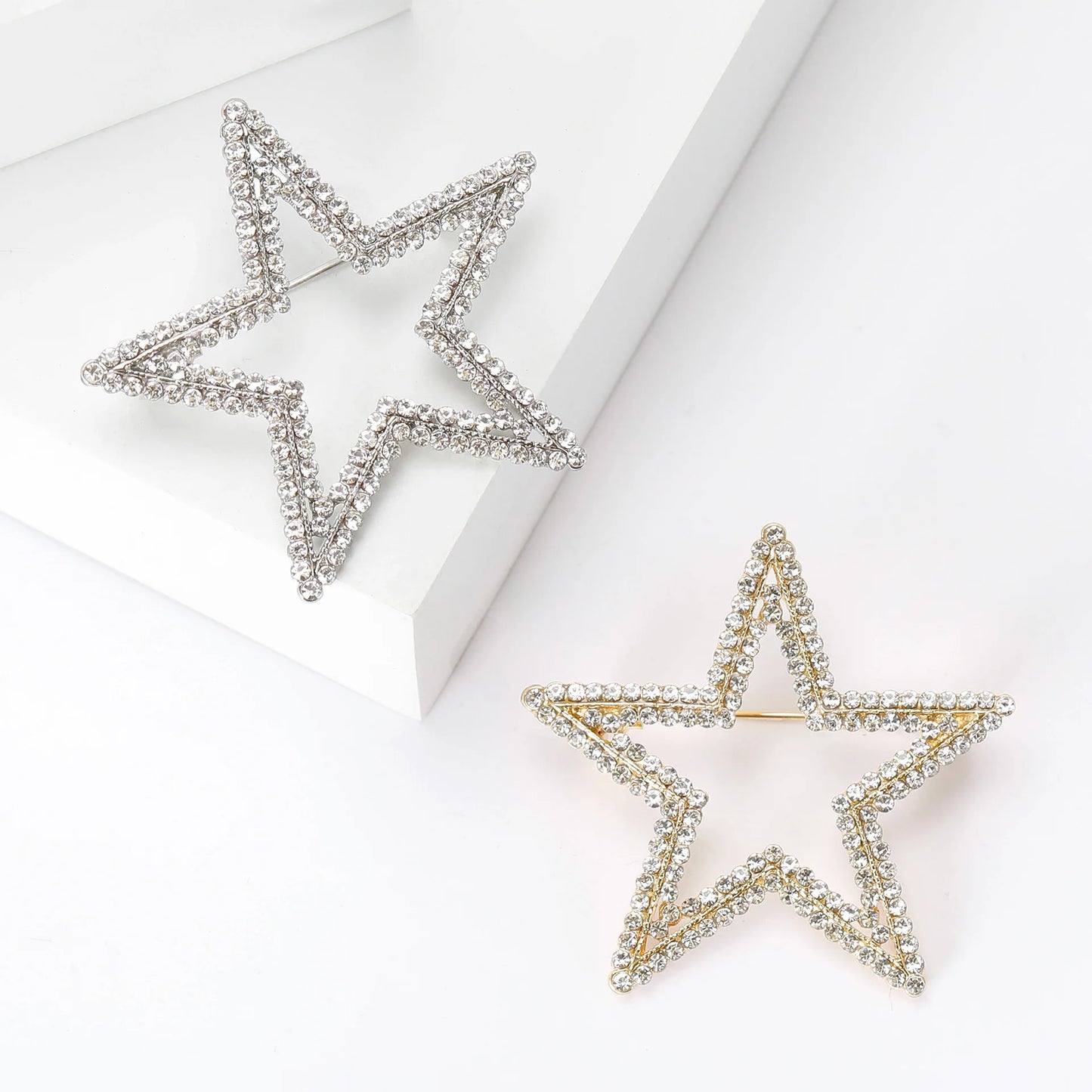 Fashion Temperament Brooch Suits Coats Accessories Corsage Brooches Rhinestone Hollow-out Five Pointed Star Brooch Pin