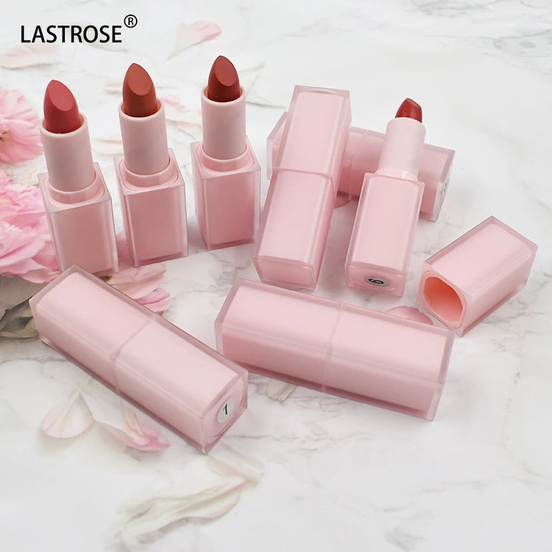 Long-Lasting Neutral Matte Velvet Lipstick in Square Tube New Liquid Formula for Enhanced Coverage and Comfort