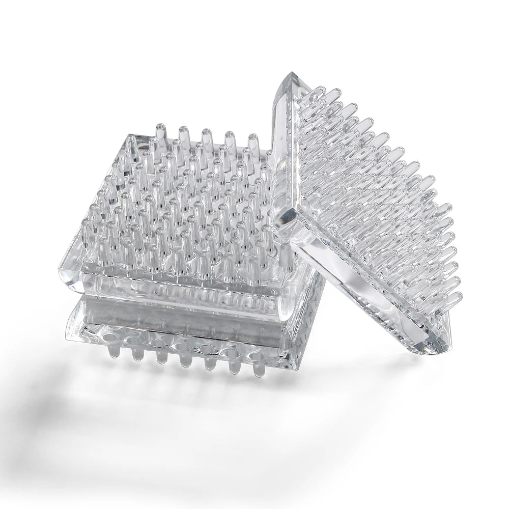 Clear Carpet Protectors Spiked Caster Cups Furniture Feet Plastic Caster Cups Transparent Spiked Carpet Protectors