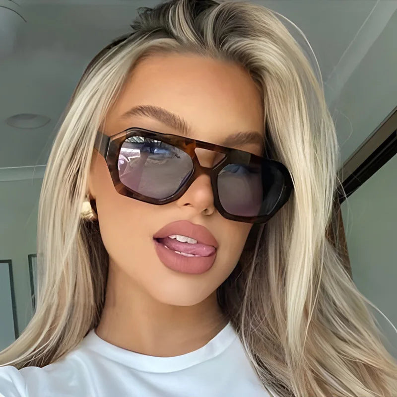 New Retro Double Beam Irregular Sunglasses with PC Frame Personalized Sun Glasses