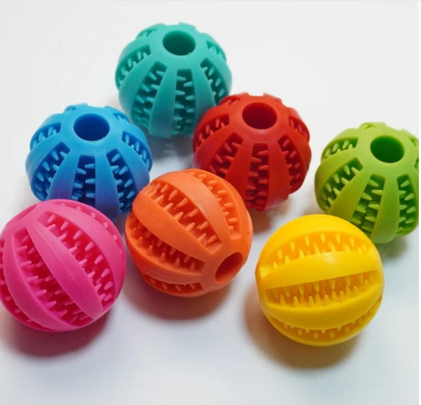 Interactive Elastic Natural Rubber Teeth Cleaning Pet Treat Ball Chew Toy for Dog and Puppy Training